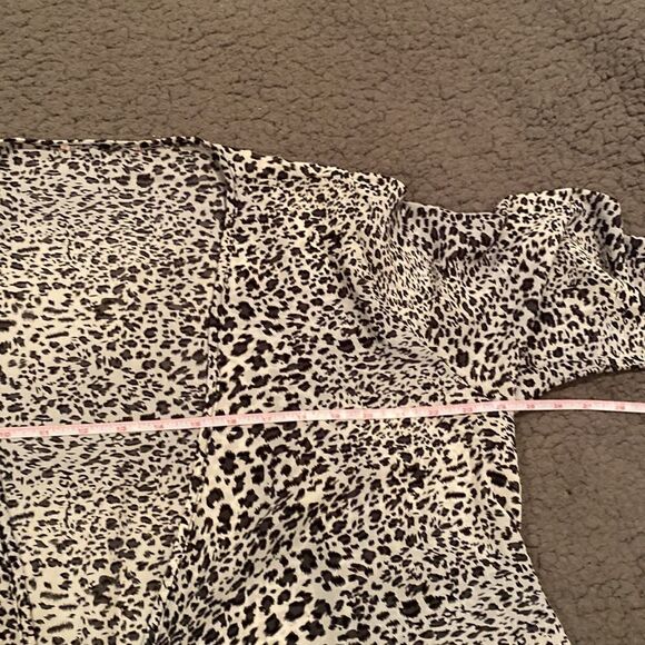 Black & White Leopard Print Kimono - Picture 6 of 8
